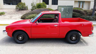 Illustration for article titled This 1977 Honda Civic Actually Makes A Perfect Pickup Truck